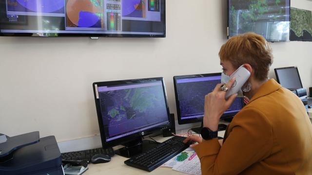 Çamaşır asacakları zaman da meteorolojiyi arıyorlar