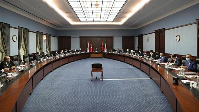AK Parti MYK toplantısı sona erdi