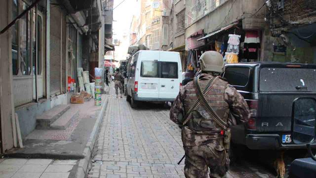 Diyarbakırda PKK/KCK soruşturması: 22 gözaltı