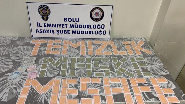 Boluda kahvehanede kumar oynayan 6 kişiye 12 bin 600 lira ceza verildi