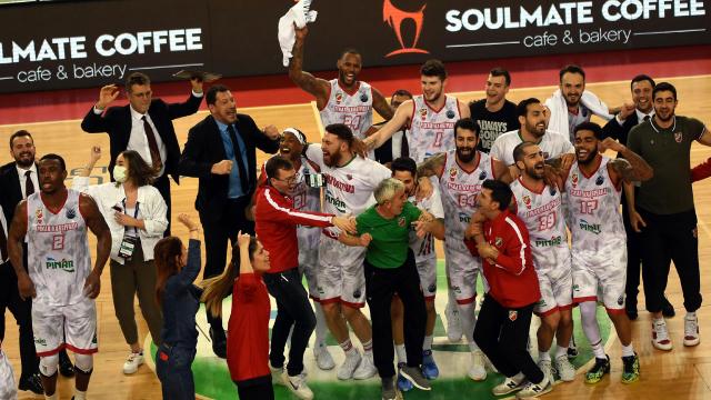 Pınar Karşıyaka FIBA Şampiyonlar Liginde son 8e kaldı