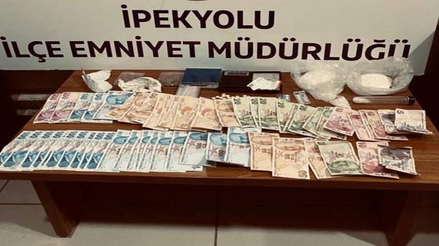 Vanda uyuşturucu operasyonu: 3 kişi tutuklandı