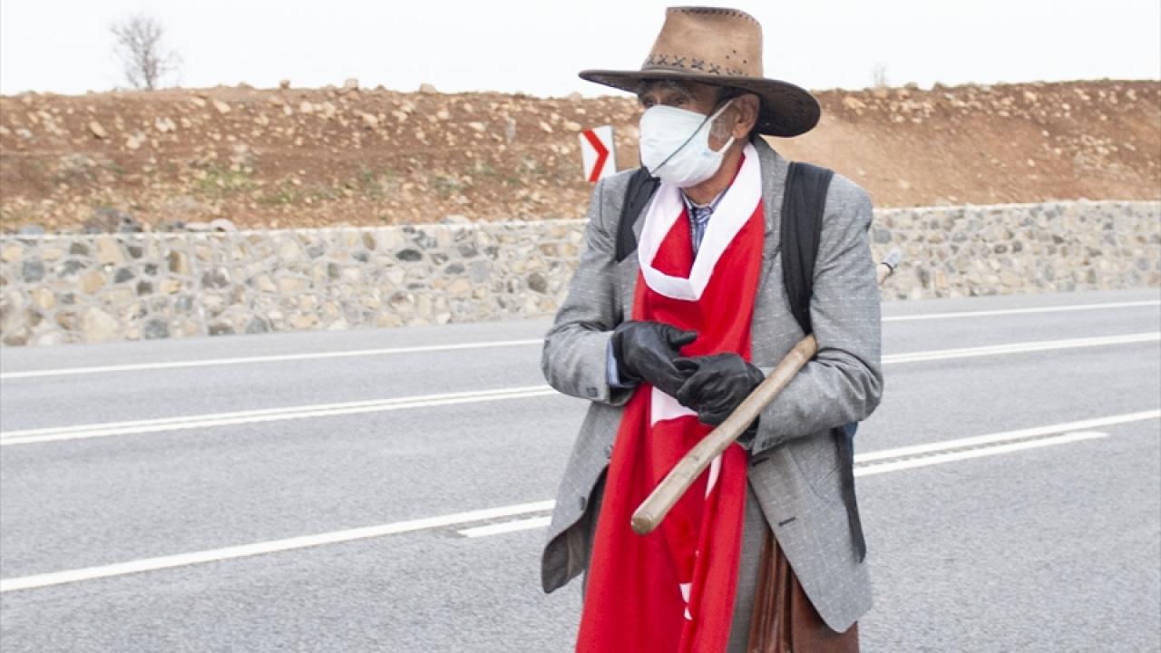 "Kadınlar annelerimizdir. Doktorlara kötülük yapılmasın, öğretmenlere saygısızca davranmasınlar"