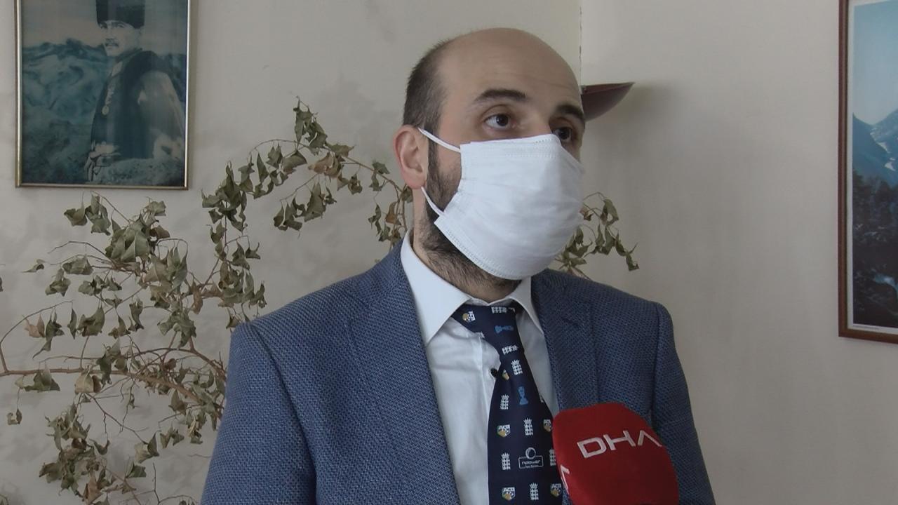 "AVM girişlerinde çok sıra olduğu için görevliler kodlara hızlıca bakıyor"