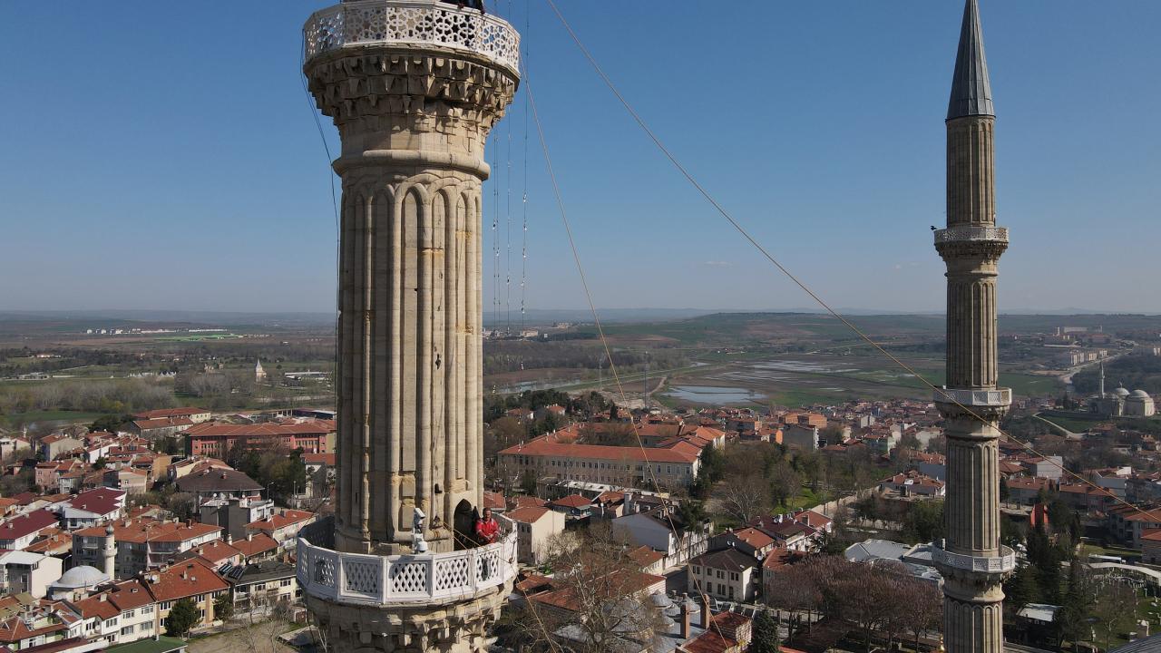  "Şifa senden ya Şafi"