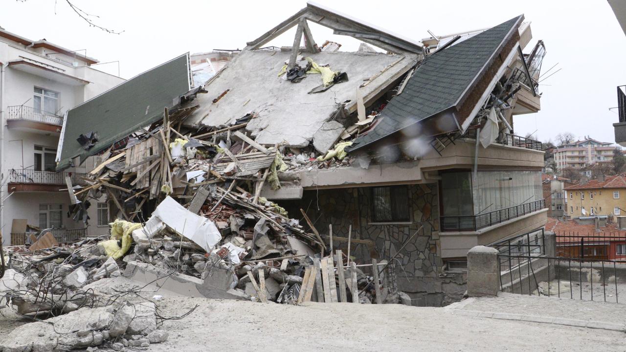 Bakan Kurum, hukuki ve teknik incelemenin yapıldığını söyleyerek,