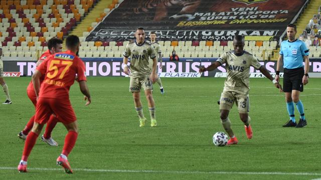 Fenerbahçe, Malatyadan 1 puanla döndü