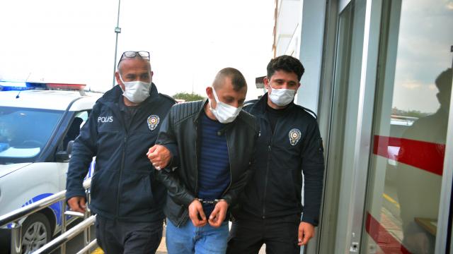 Erzincanda 40 bin 800 makaron ve 60 kilogram tütün ele geçirildi