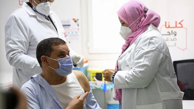 Libyada kitlesel aşılama başladı