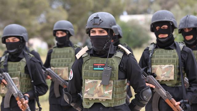 Libyada TSKnin terörle mücadele eğitimi verdiği askeri öğrenciler törenle mezun oldu