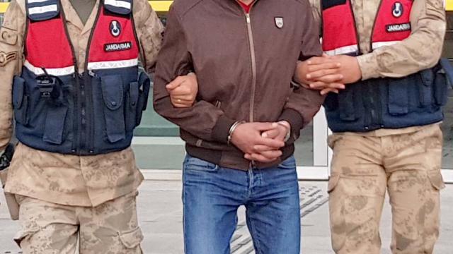 Cumhurbaşkanlığı Muhafız Alayındaki görevinden ihraç edilen eski asker teslim oldu