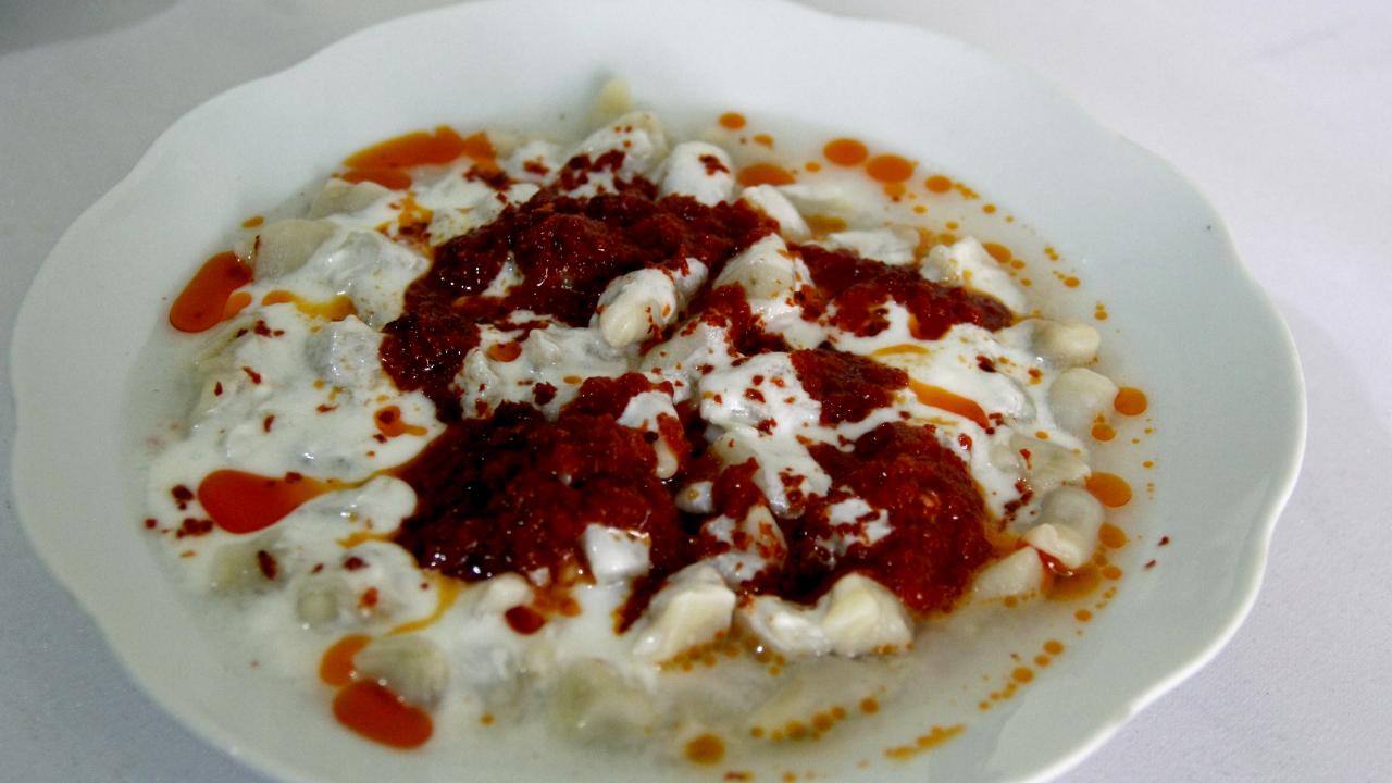 "Kayseri mantısının yapımı zor ama yemesi kolay ve lezzetli"