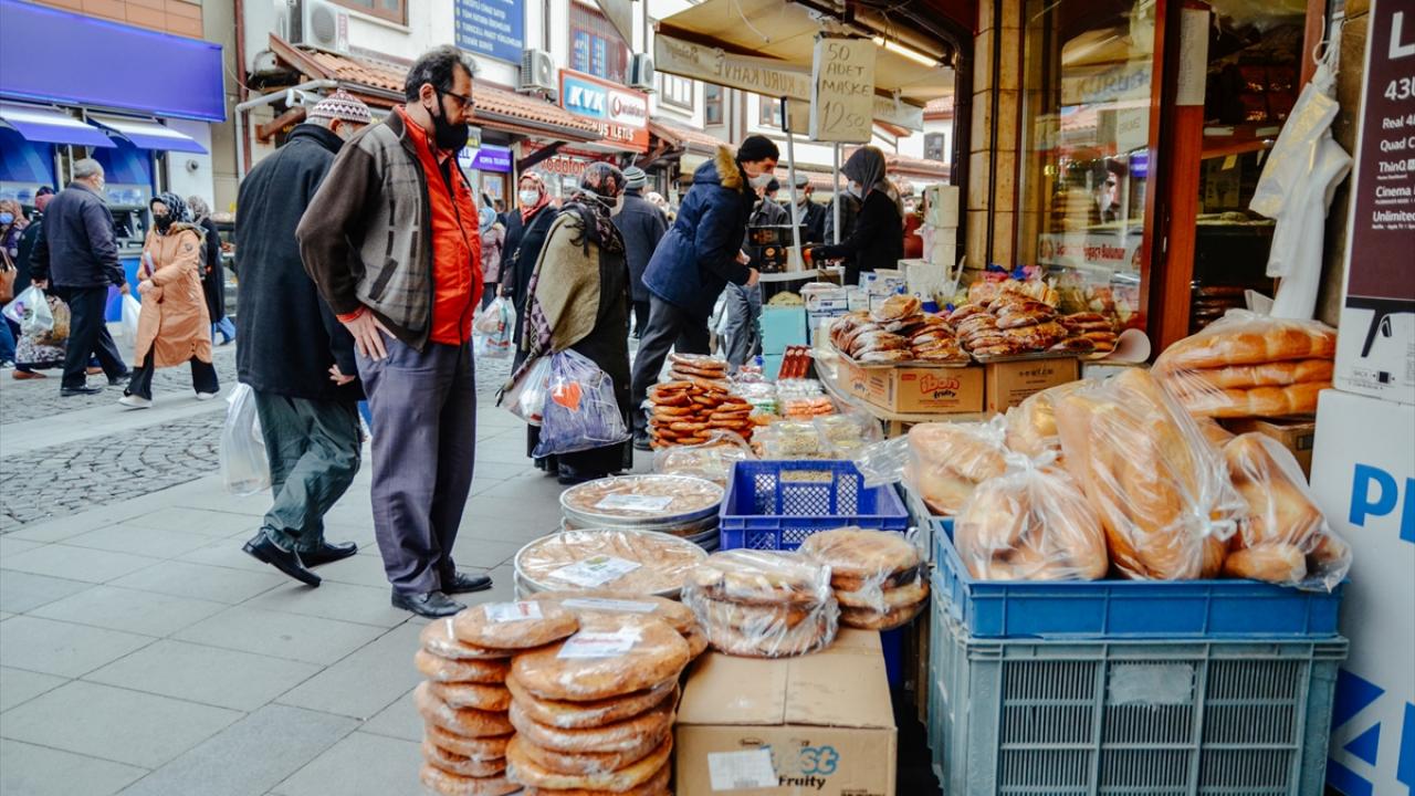 "En çok satılan kahve ve hurma"