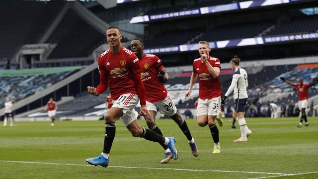 Manchester United Tottenhamı yendi