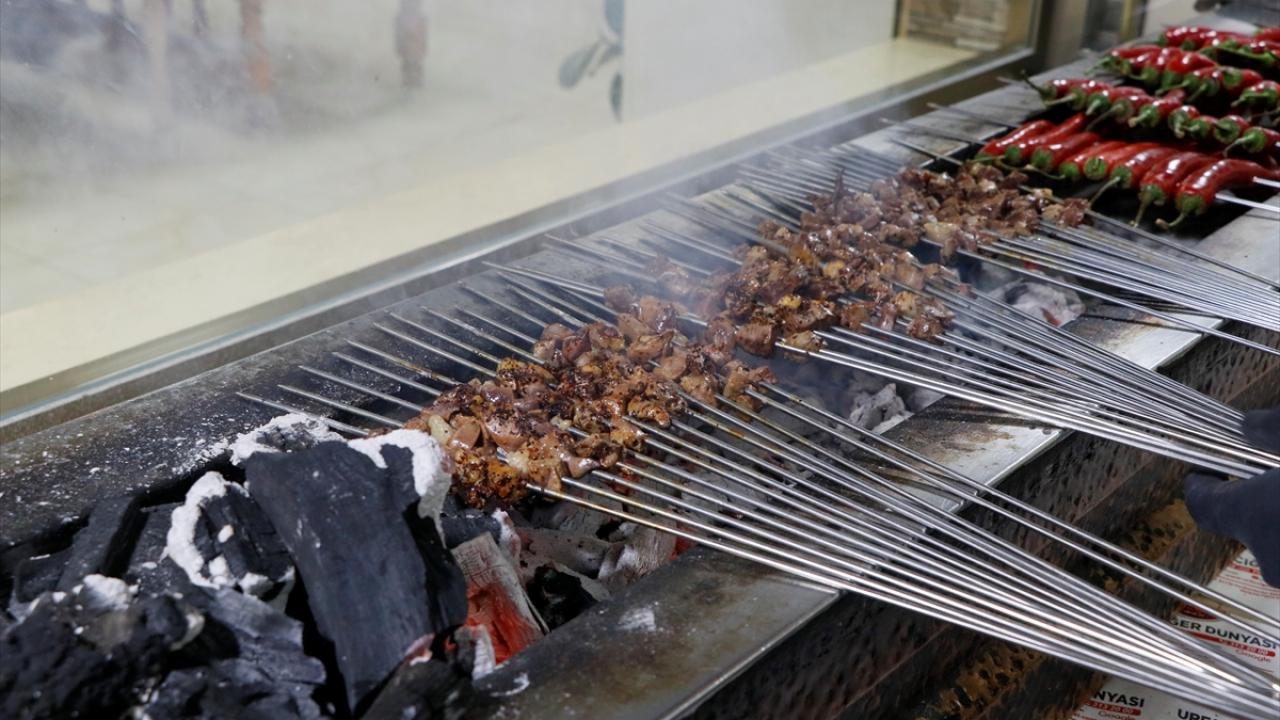 "Sıcak sıcak adreslerine teslim ediyoruz"