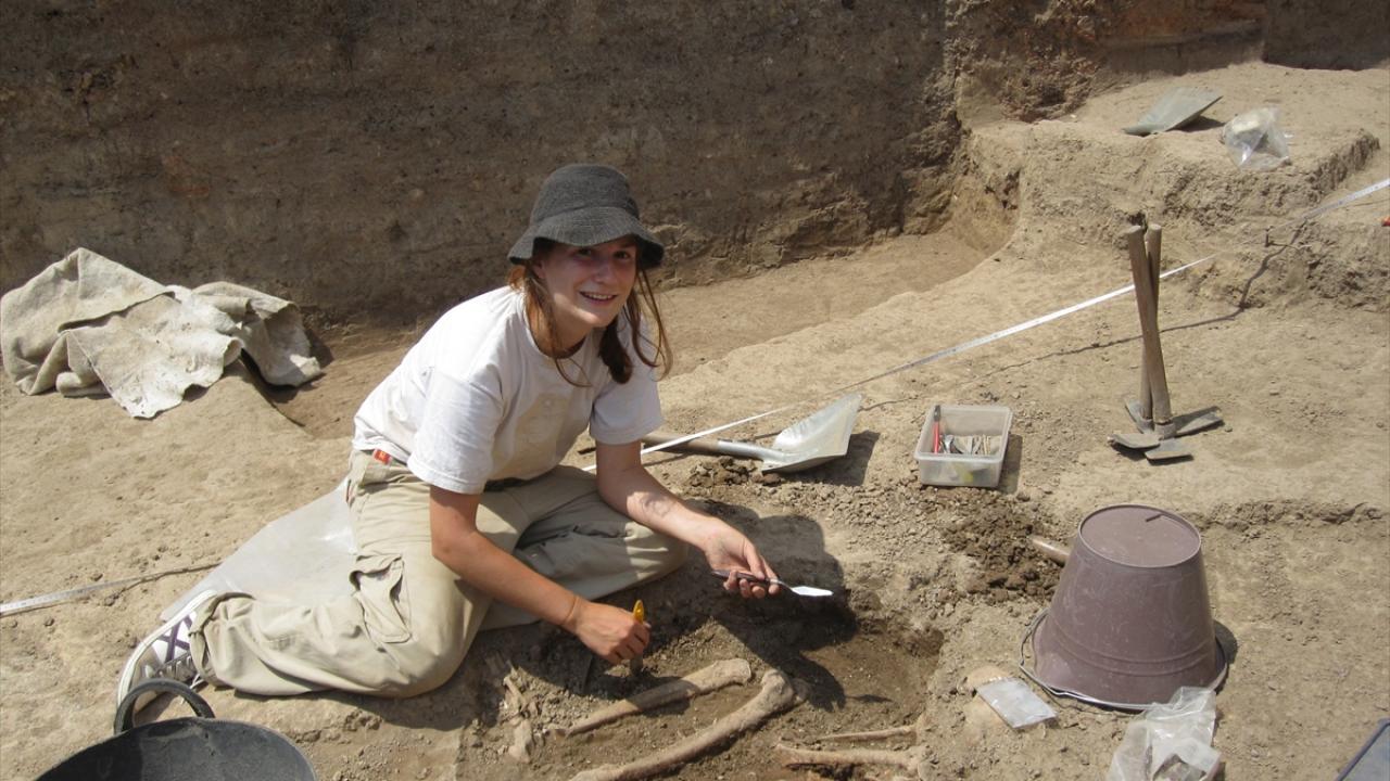 "Kan bağı olmadan da birbirleriyle aynı evde yaşamış olabilirler"