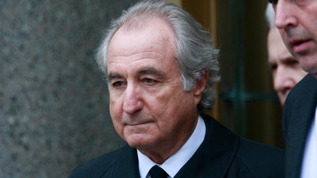 Ünlü saadet zinciri dolandırıcısı Bernie Madoff öldü
