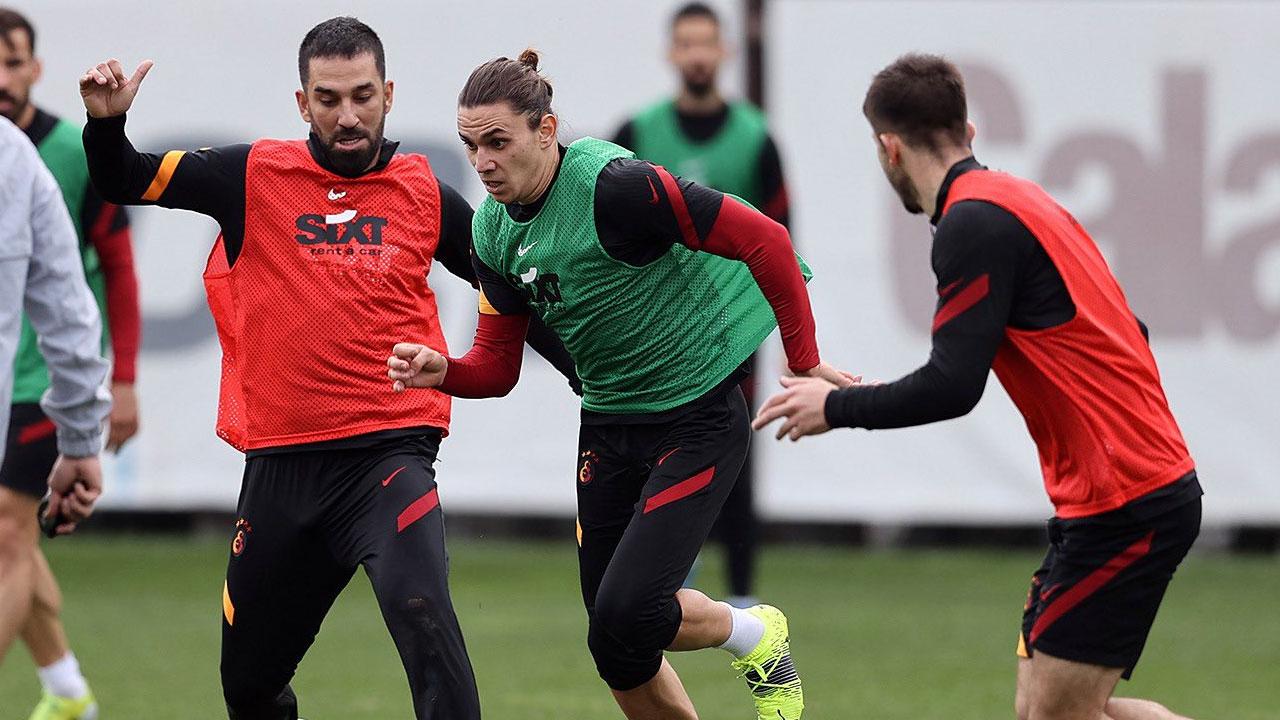 Galatasaray'ın Göztepe 11'i netleşiyor