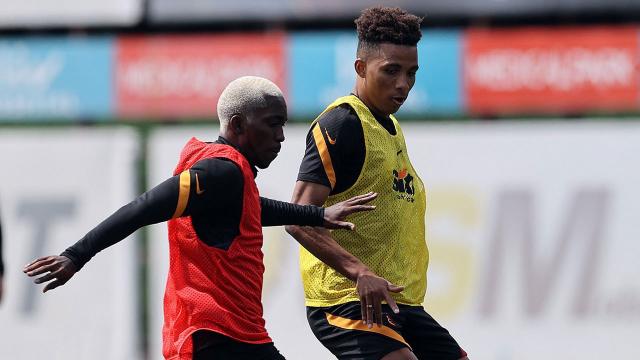Galatasaray 6 eksikle İzmire gitti