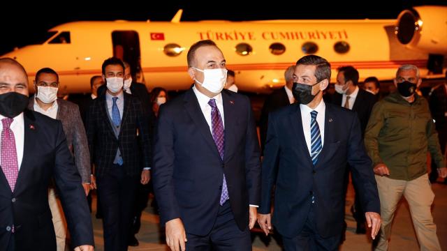 Dışişleri Bakanı Çavuşoğlu KKTCye gitti