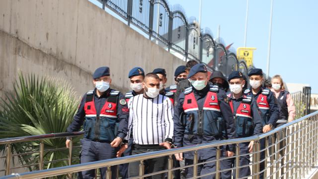 Manisada uyuşturucuyla yakalanan 3 kişi tutuklandı