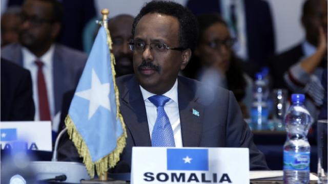 Somali Cumhurbaşkanı Fermacu görev süresini 2 yıl uzatan yasayı onayladı