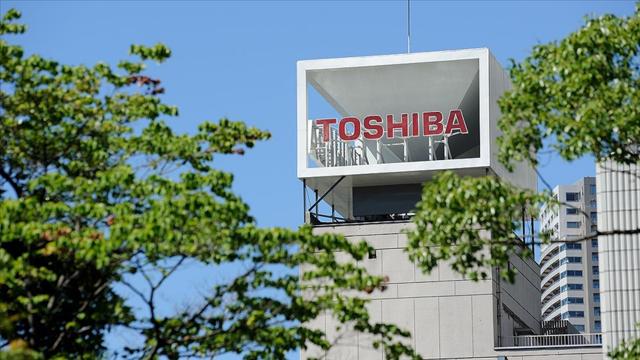 Toshiba CEOsu Kurumatani görevini bıraktı