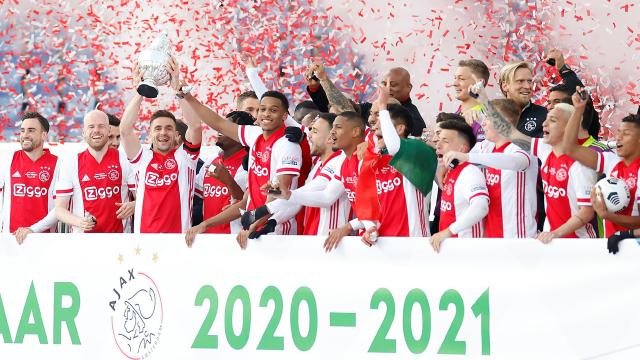 Ajax Hollanda Kupasını son dakikada kazandı