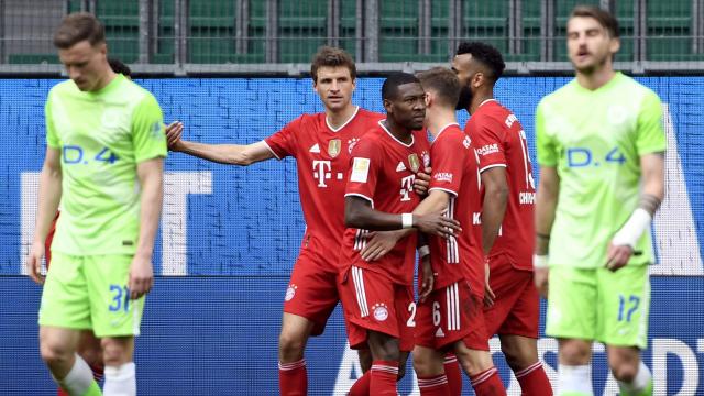Bayern Münih üç puanı ilk yarıda aldı