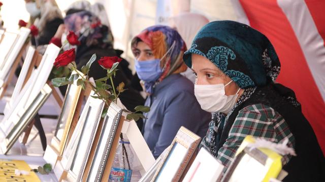 Diyarbakır anneleri mücadelesini sürdürüyor