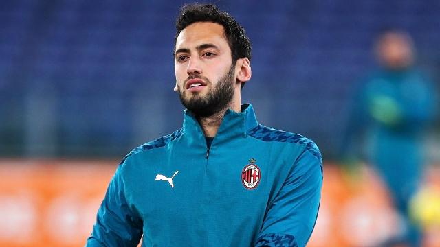İtalyada Hakan Çalhanoğlu için PSG iddiası