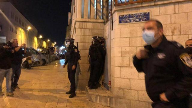 İsrail şiddeti sürüyor: Polisten Filistinli gençlere yine müdahale