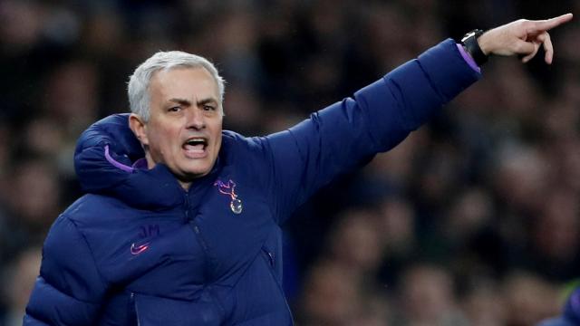 Tottenhamda Jose Mourinho dönemi bitti