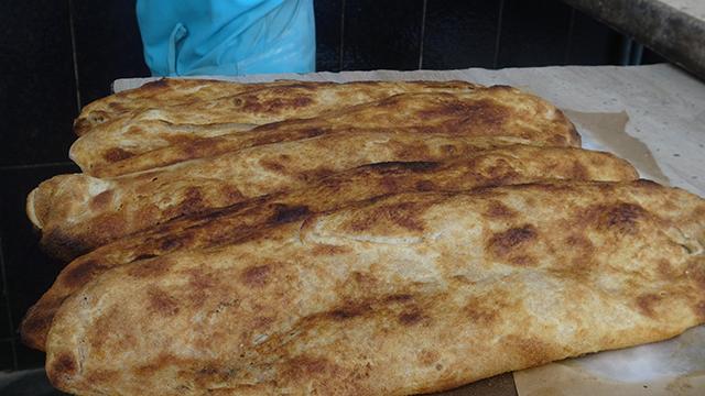 Afyonkarahisarda sahur sofralarından eksik olmayan lezzet: Haşhaşlı tahinli pide