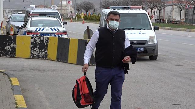 Riskli şoför sefer sırasında yakalandı
