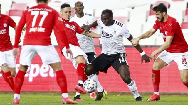 Beşiktaş Sivasta takıldı