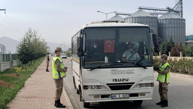 Malatyada jandarma Covid-19 denetimi yaptı