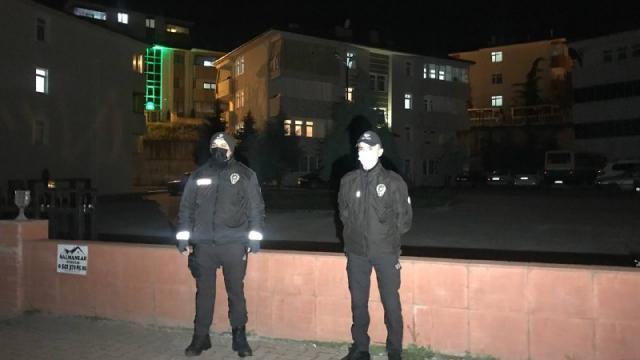 Karabükte bir apartman karantinaya alındı