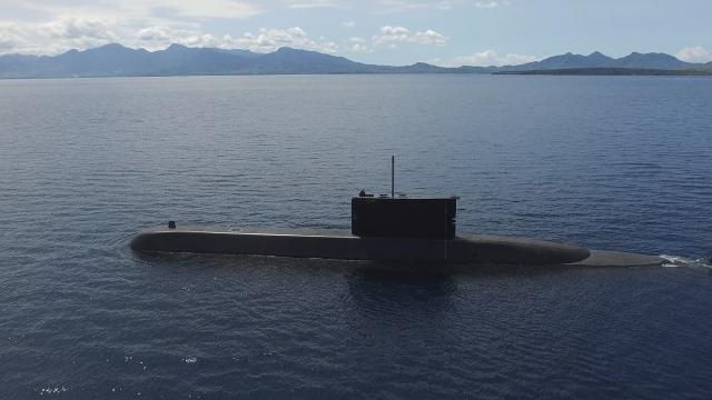 Endonezya denizaltısıyla irtibat kesildi
