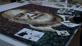 Atık malzemeleri sanat eserine dönüştürüyor