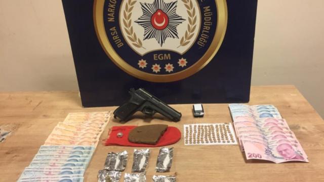 Bursada uyuşturucu operasyonlarında yakalanan 29 şüpheli tutuklandı