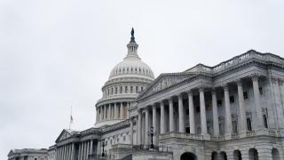 ABD'nin Newark şehrinde kadın polisler başörtüleriyle görev yapabilecek