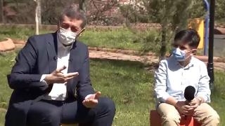 Bakan Selçuk çocuklarla buluştu