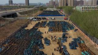 Çin'in bisiklet mezarlıklarıyla dolu şehirleri