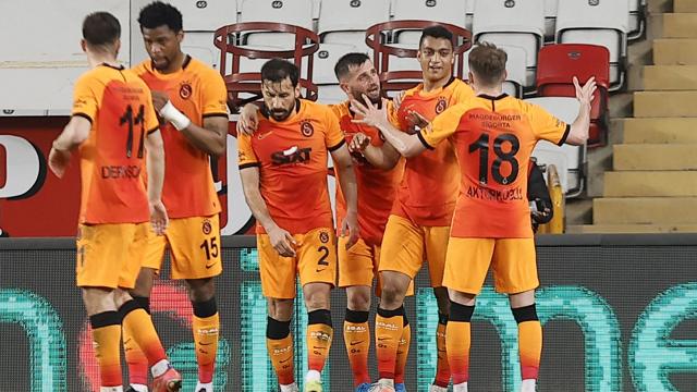 Galatasaray zirve takibini sürdürdü