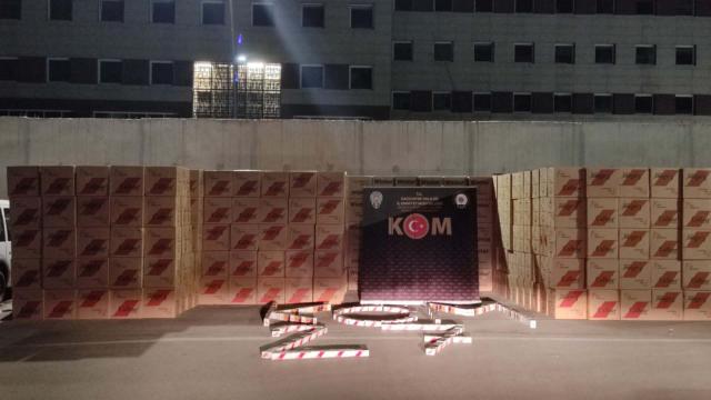 Gaziantepte 5 milyon 930 bin makaron ele geçirildi: 1 gözaltı