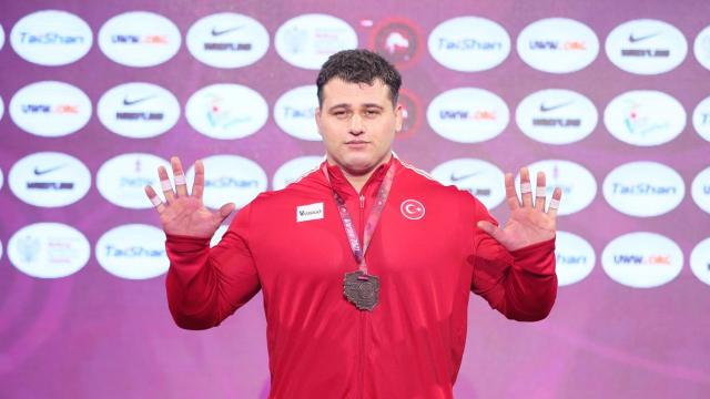 Rıza Kayaalpten 10. Avrupa şampiyonluğu