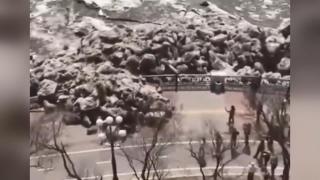 Rusya'da buz tsunamisi korkuttu