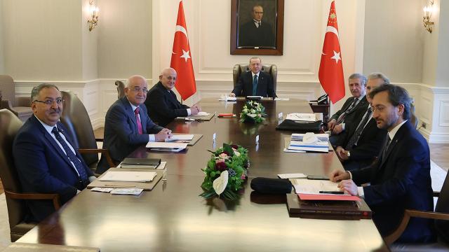 Erdoğan: Sözde Ermeni soykırımı yalanına karşı hakikatleri savunmaya devam edeceğiz