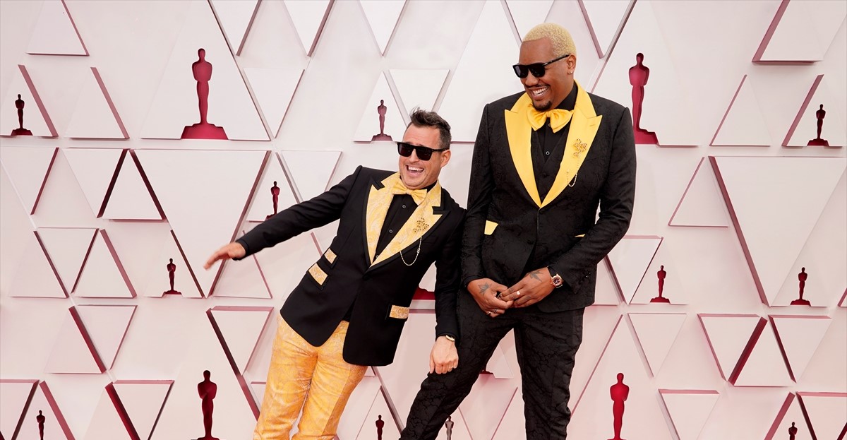 En İyi Kısa Film: Two Distant Strangers